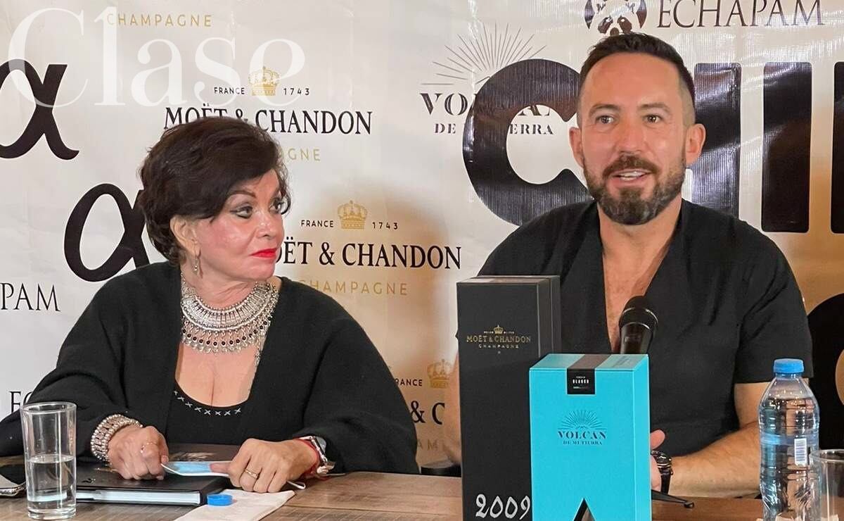 Gerardo Quezadas presenta su libro "Chile en nogada. 200 años de leyenda"
