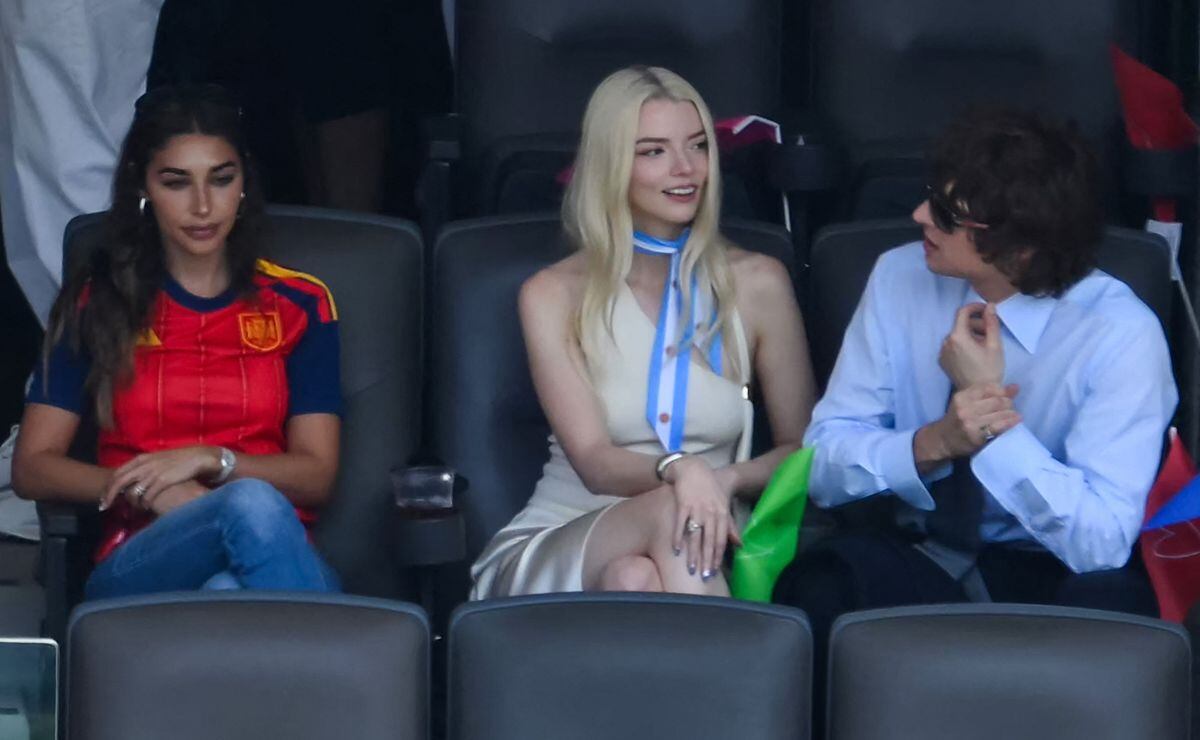 Anya Taylor-Joy y Malcolm McRae. (Foto: AFP)