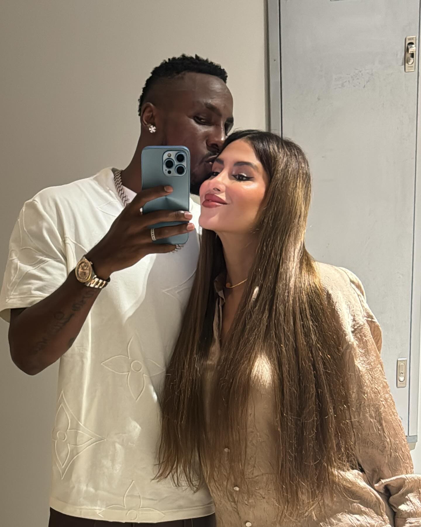Julián Quiñones y Ana Gabriela. (Foto: Instagram)