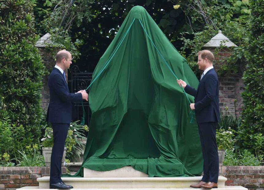 Diana de Gales: la develación de su estatua en las mejores fotos 