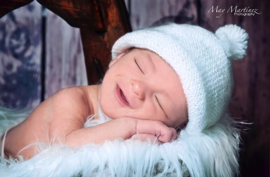El álbum de Maximiliano, hijo de Daniel Elbittar y Sabrina Seara