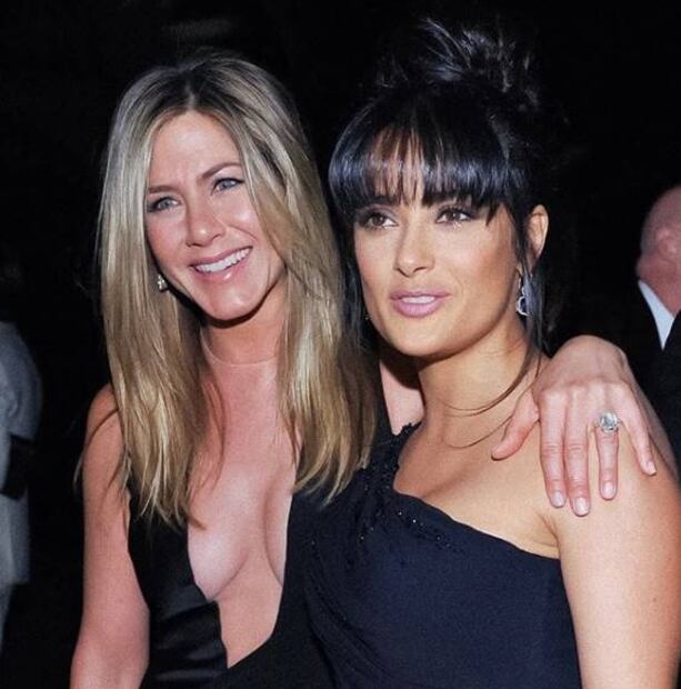Salma Hayek da la bienvenida a Jennifer Aniston en Instagram