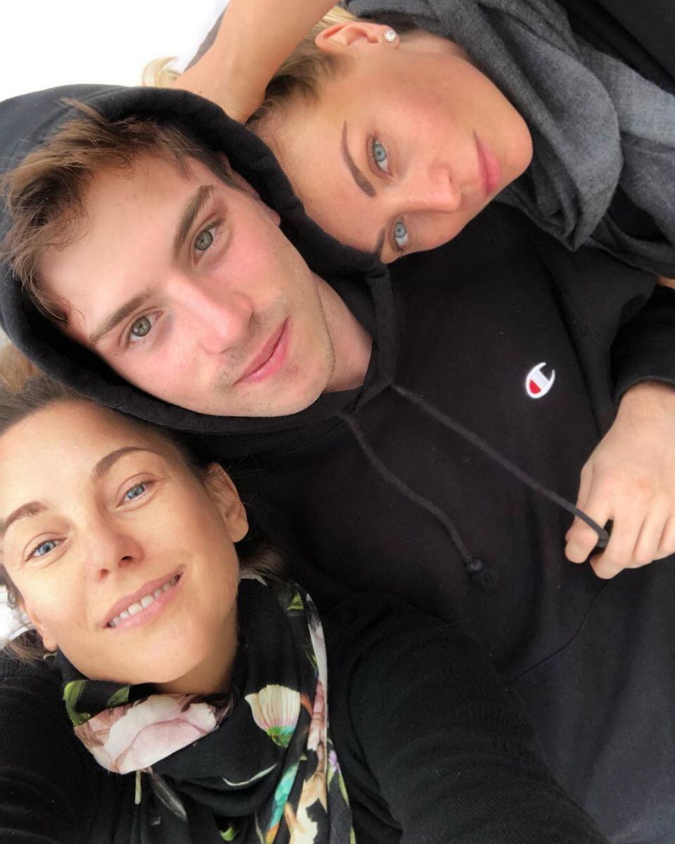 FOTO: el conmovedor mensaje de Dominika Paleta a Ludwika Paleta y su hijo 