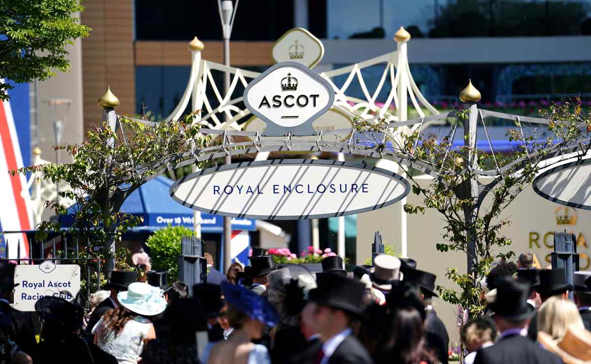 La reina Isabel II ausente en el Royal Ascot