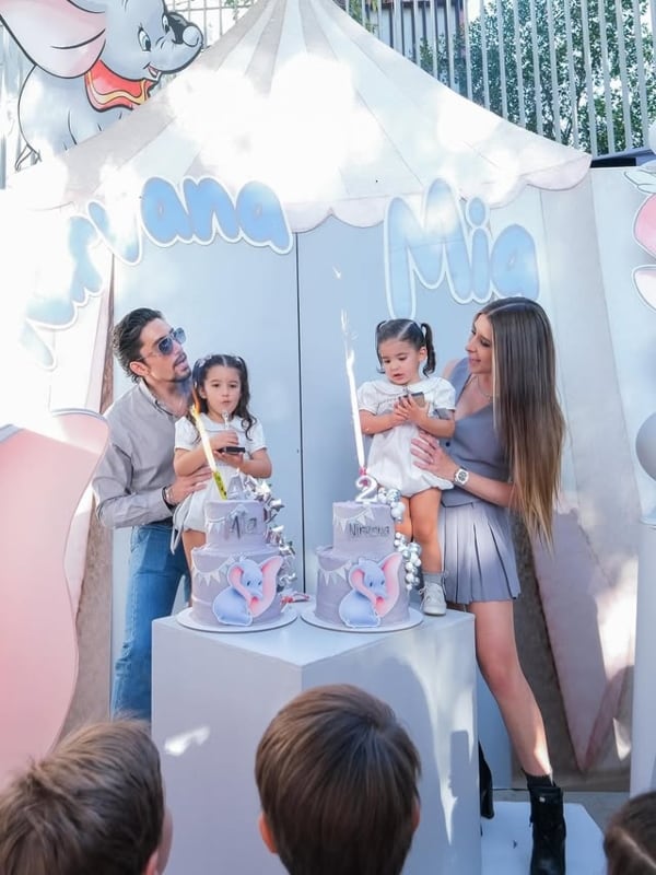 Alex Fernández, Mía, Nirvana y Alexia / Foto: Instagram