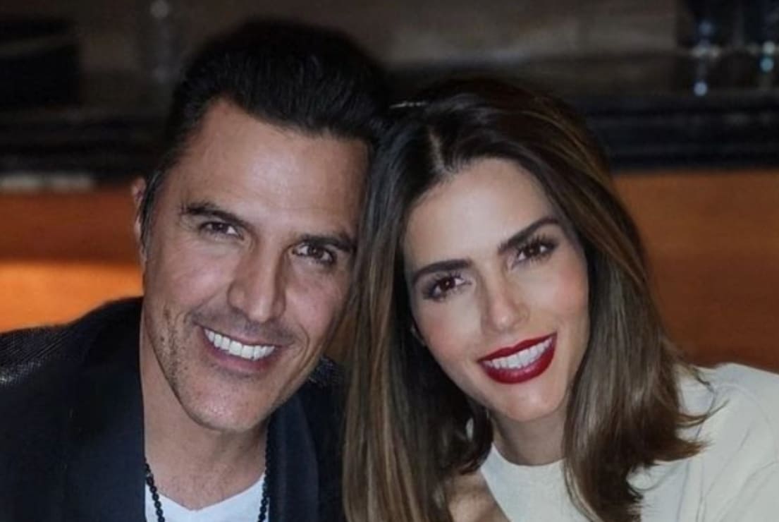 Claudia Álvarez y Billy Rovzar disfrutan de la primera aventura en la nieve de sus hijos
