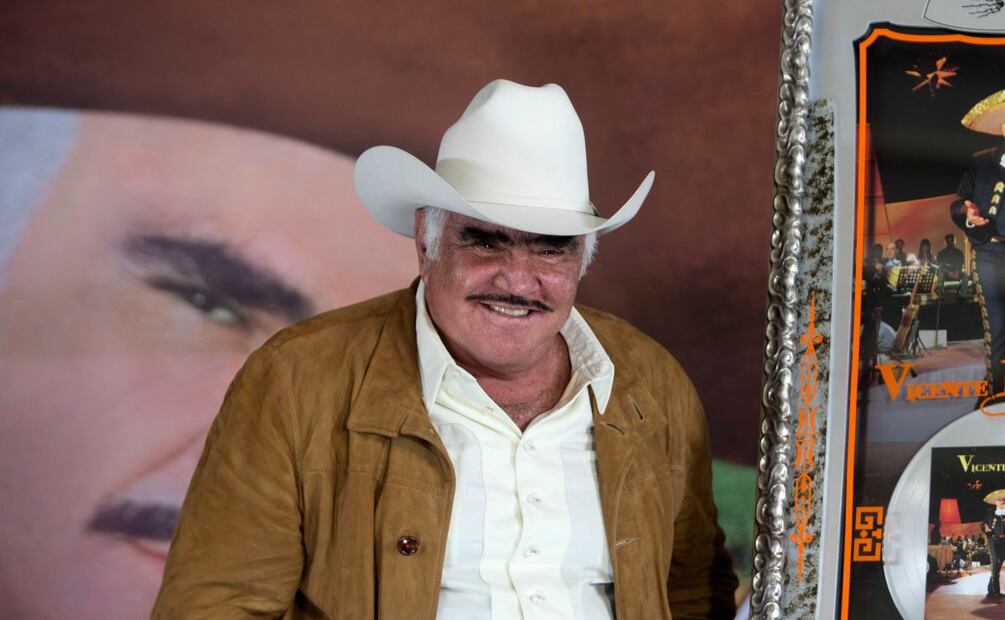 Vicente Fernández se encuentra muy grave: "les pedimos oraciones" 