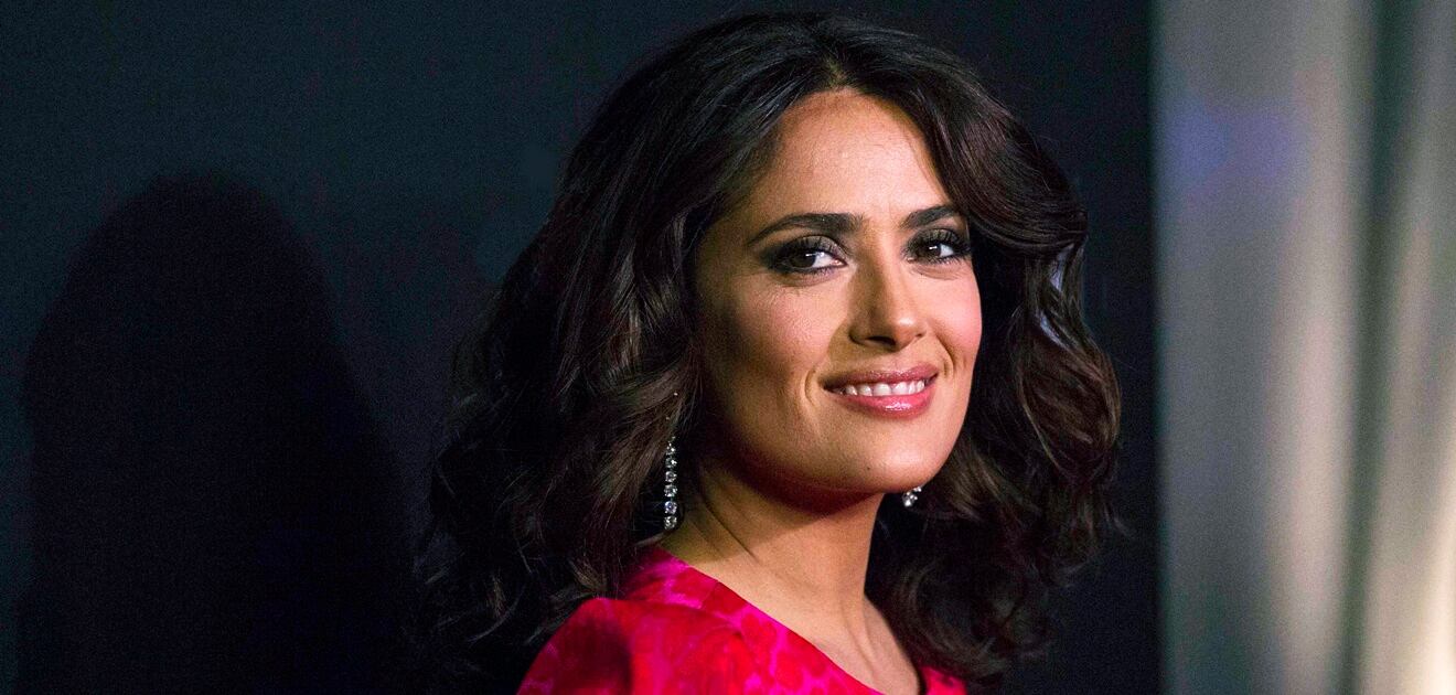 <p>Salma Hayek posó junto a su hijastra Mathilde Pinault en los impresionantes paisajes nevados de Suiza. <strong>(Fotos: Instagram, Archivo El Universal) &nbsp;</strong></p>
