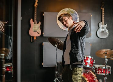 NIICO cuenta cómo va su carrera musical a un año de su lanzamiento