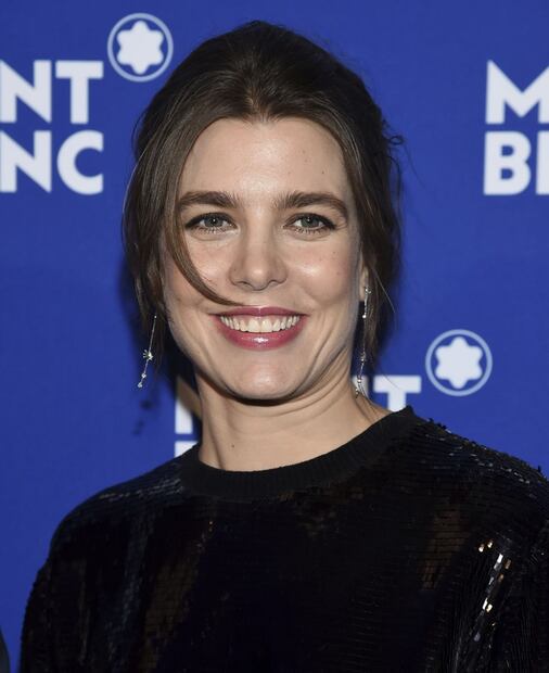 Suenan las campanas para Carlota Casiraghi y Dimitri Rassam; la boda del principado de Mónaco