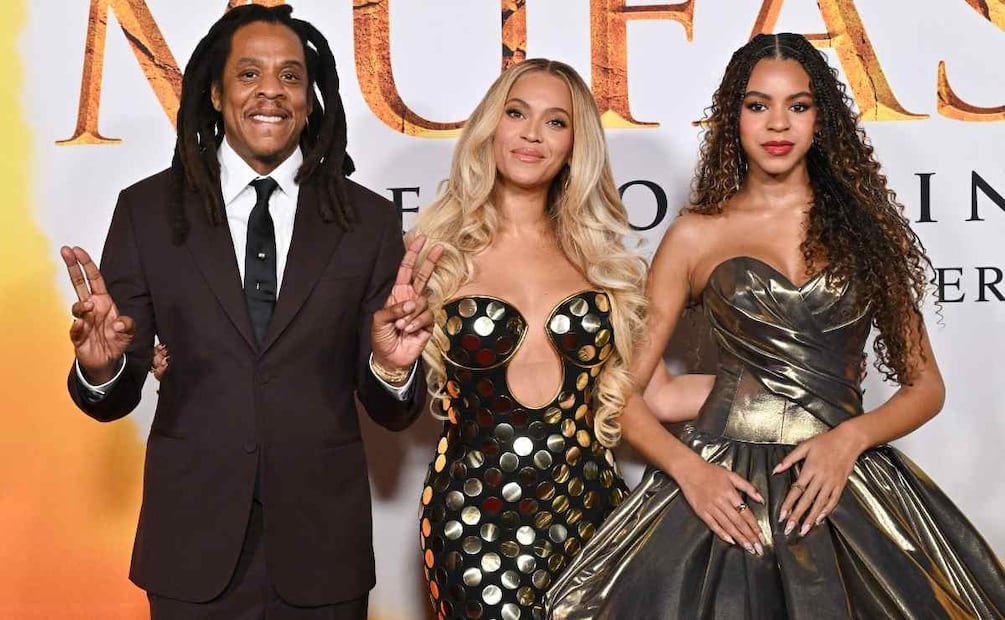 Jay-Z junto a Beyonce, su esposa, y su hija Blue Ivy / Foto: AFP