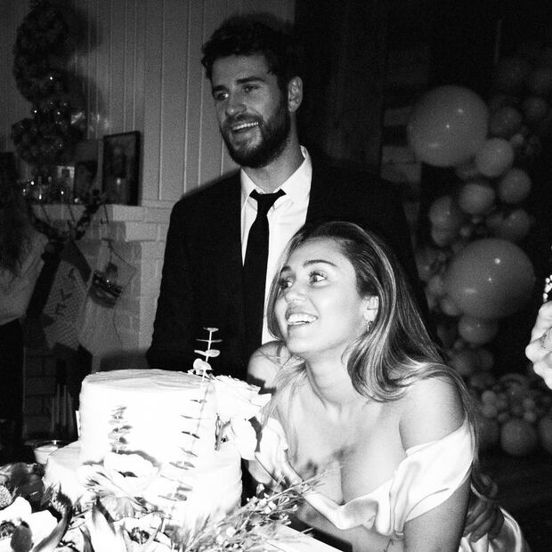 “Amo a Liam y siempre lo haré”: Miley Cyrus rompe el silencio tras la noticia de su divorcio 