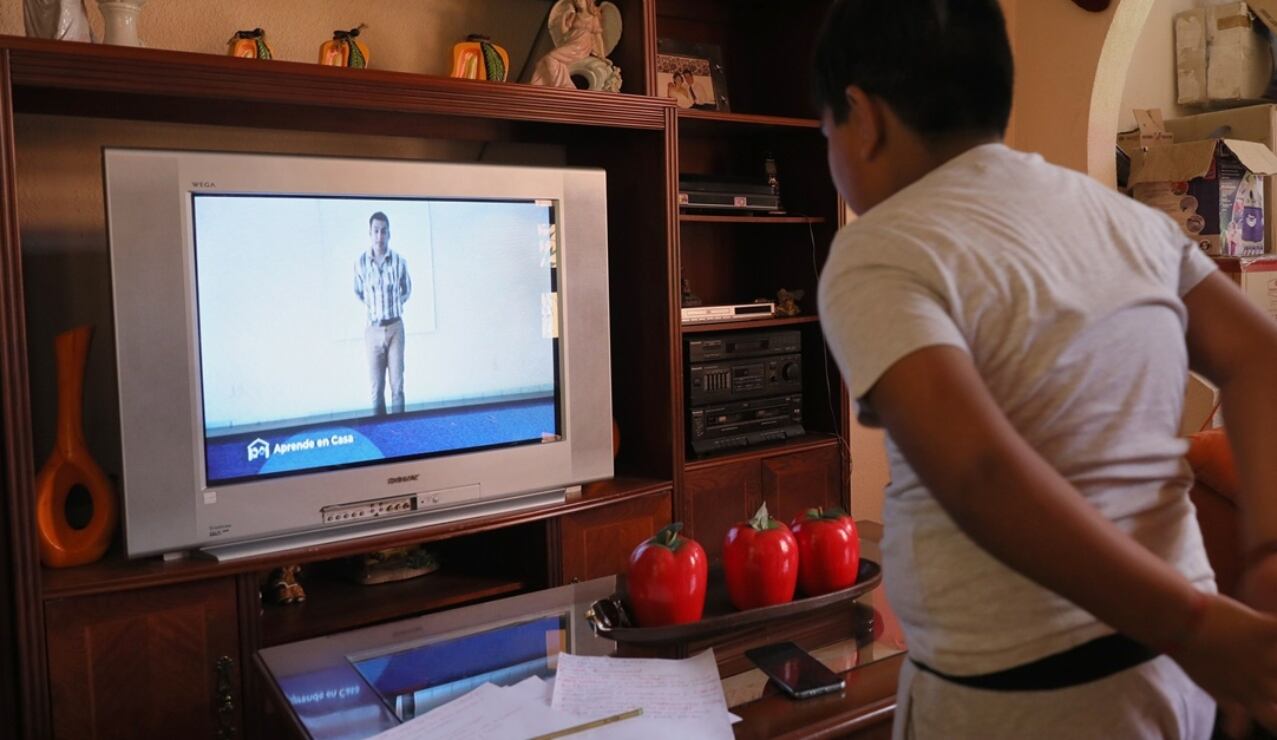 Así es el regreso a clases y los canales oficiales para Aprende en Casa II