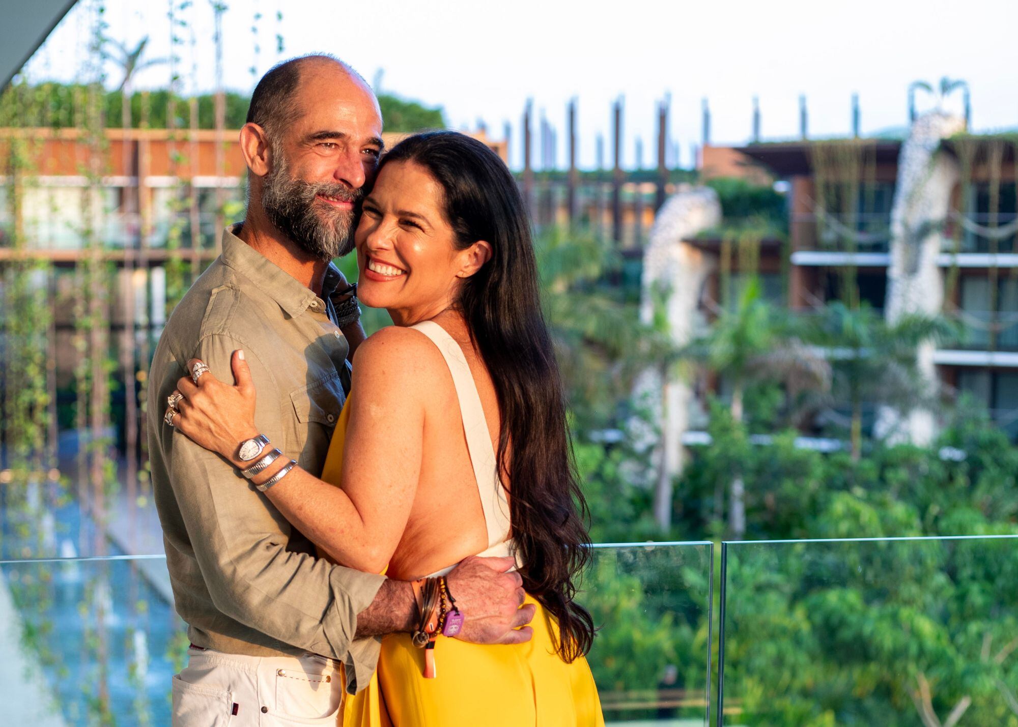 Juan Garibay y Martha Debayle. (Foto: Edgar Silva Fuentes para VIP)