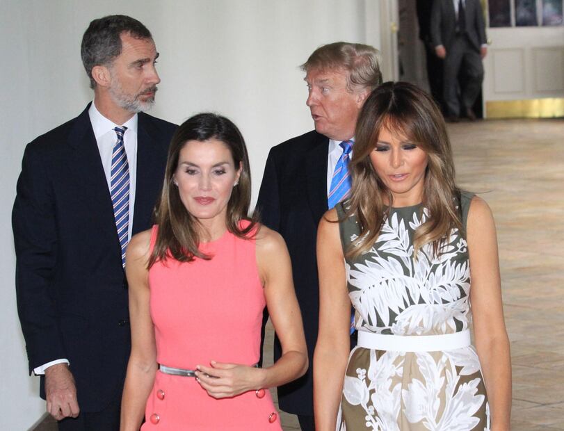 Captan a la reina Letizia sin anillo de casada ni de compromiso 