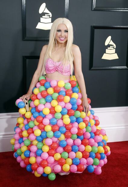 Las famosas peor vestidas en los Grammy 2017