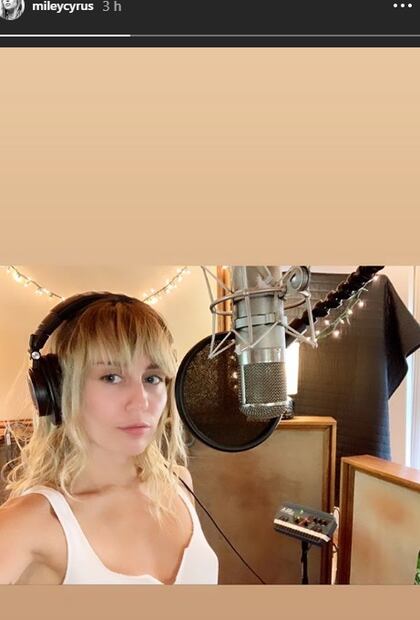 Miley Cyrus regresa al estudio de grabación tras separación de Liam Hemsworth