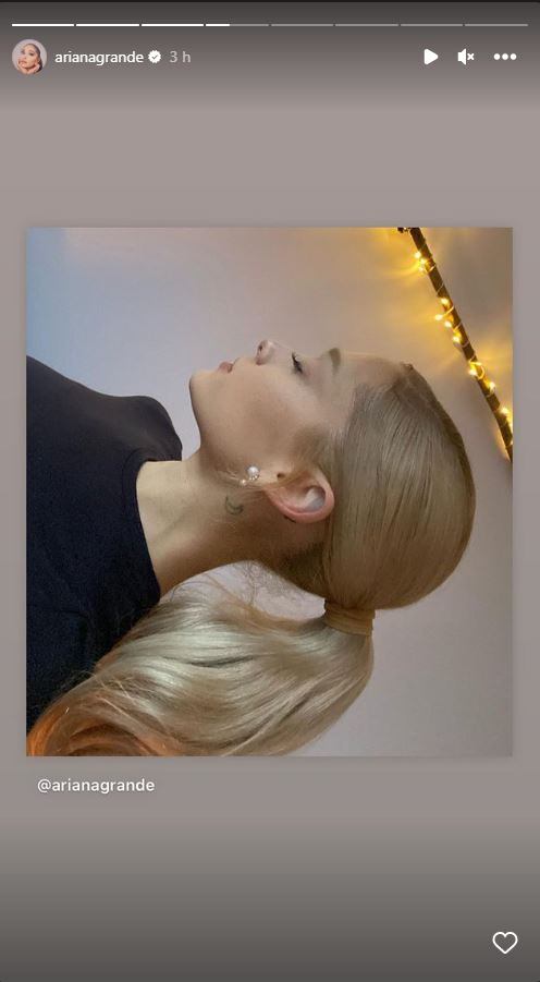 Ariana Grande se transforma en una sexy rubia para "Wicked"
