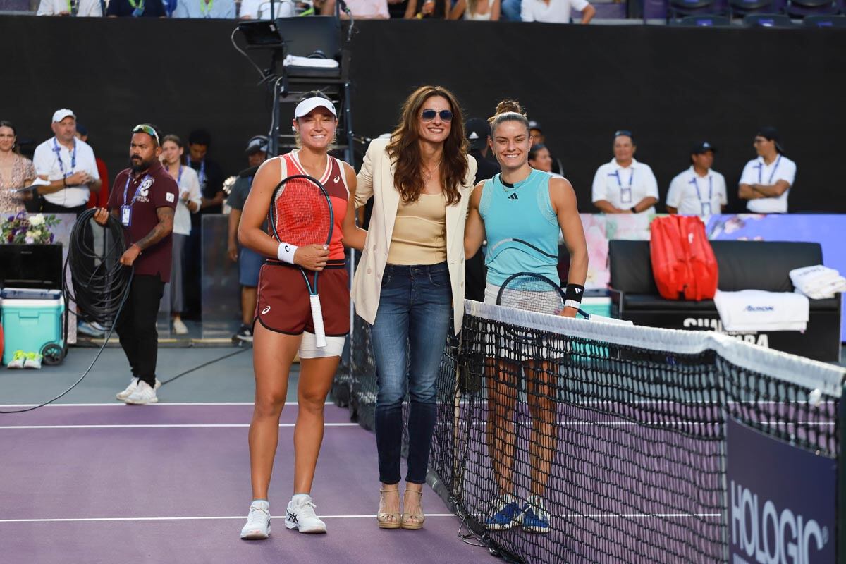 Caroline Dolehide, Gabriela Sabatini y Maria Sakkari. (Foto: Antonio Martínez)