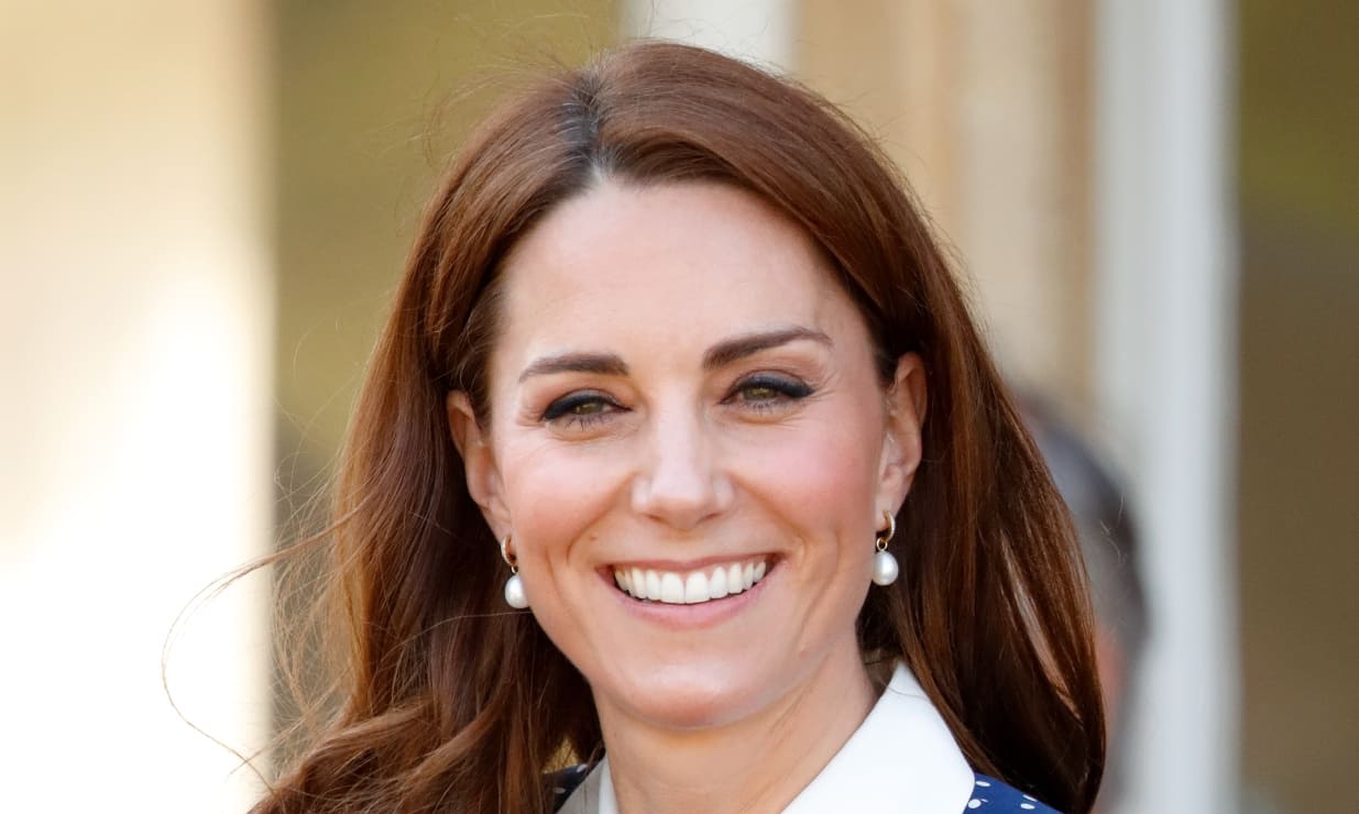 Kate Middleton, la mamá más elegante en el partido de futbol de su hijo Louis