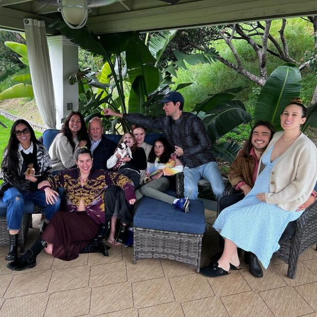 Bruce Willis y su familia/Instagram.