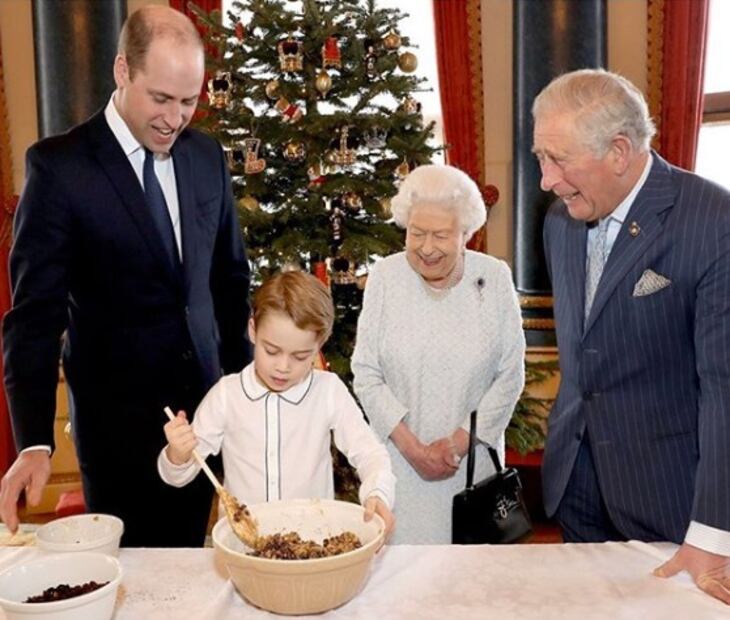 La camisa favorita del príncipe George que lleva a todos los eventos de la realeza 