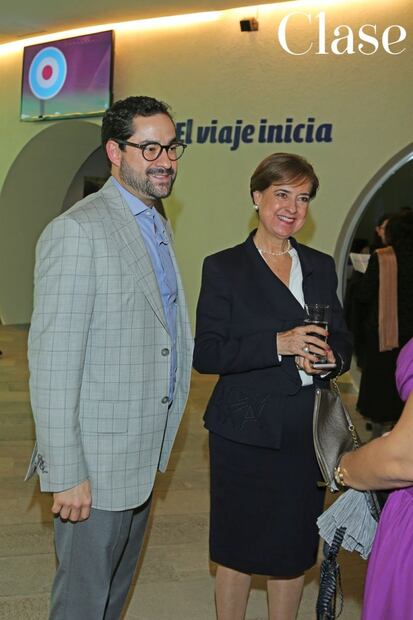 Juan Cristóbal Salinas Occelli estrena romance 