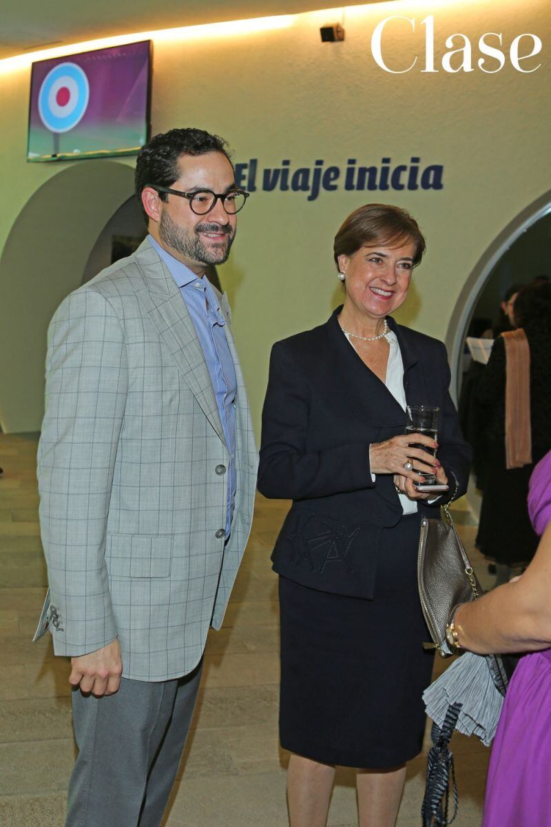 Juan Cristóbal Salinas Occelli estrena romance 