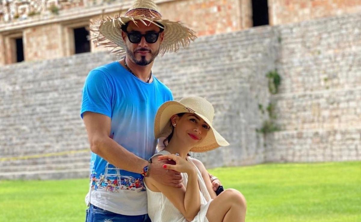 Claudia Lizaldi y Raúl Paz Alonzo se comprometen ¡y presumen espectacular anillo!