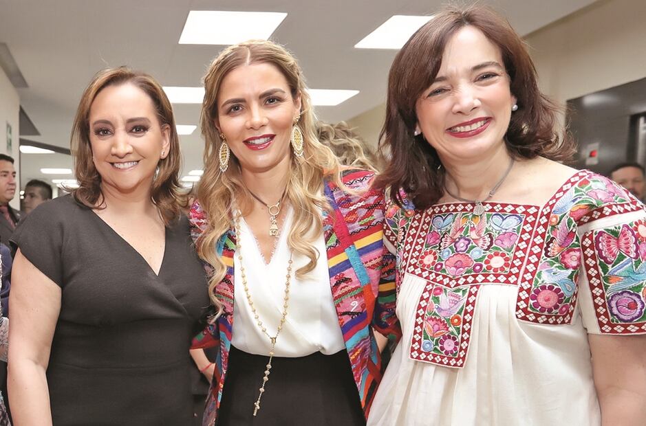 PORTADA: 102 Mujeres Líderes, unidas por la equidad de género
