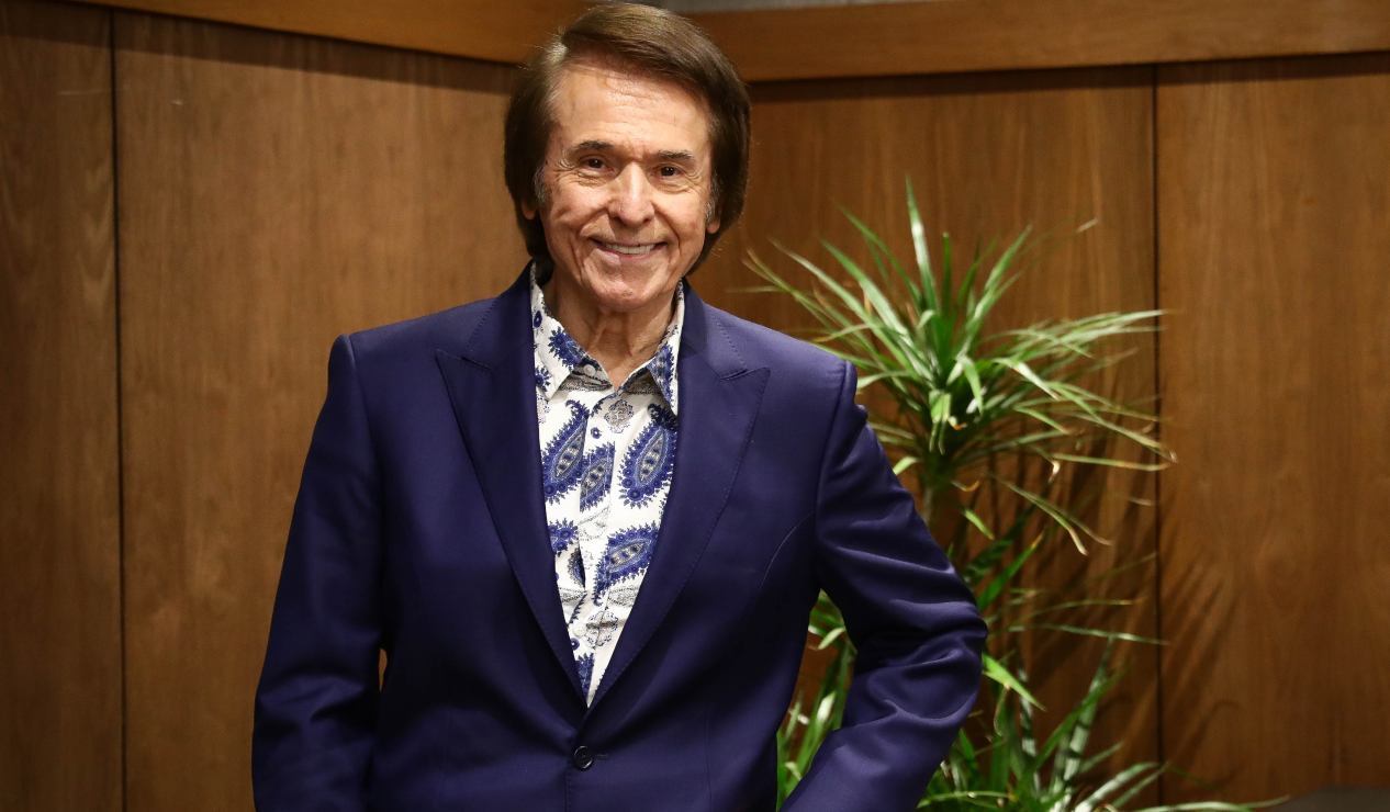 Raphael y su camino de rosas luego de un trasplante de hígado