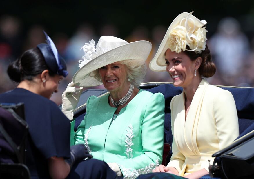 El príncipe Harry tenso en el primer evento de Meghan tras el nacimiento de Archie
