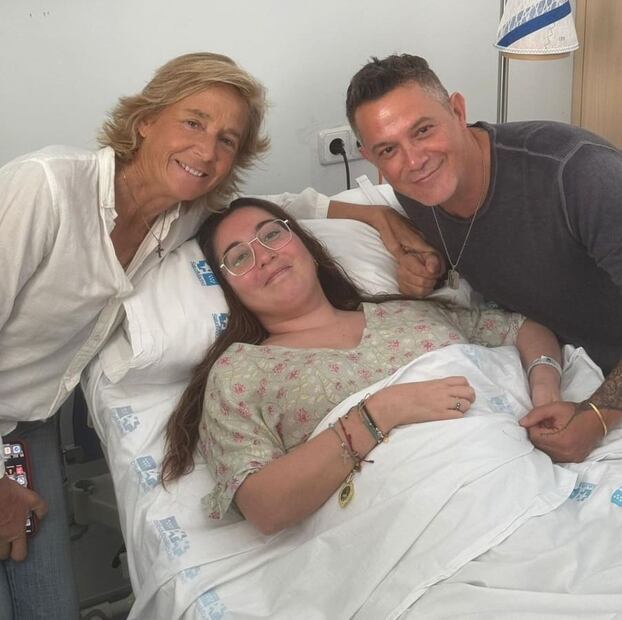 Alejandro Sanz con Belén Domínguez, su fanática / Instagram