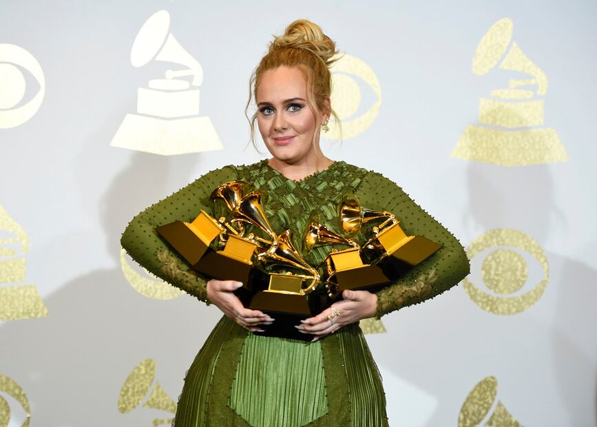 ¿Adele se rapó en la cuarentena? ¡No lo podemos creer! 