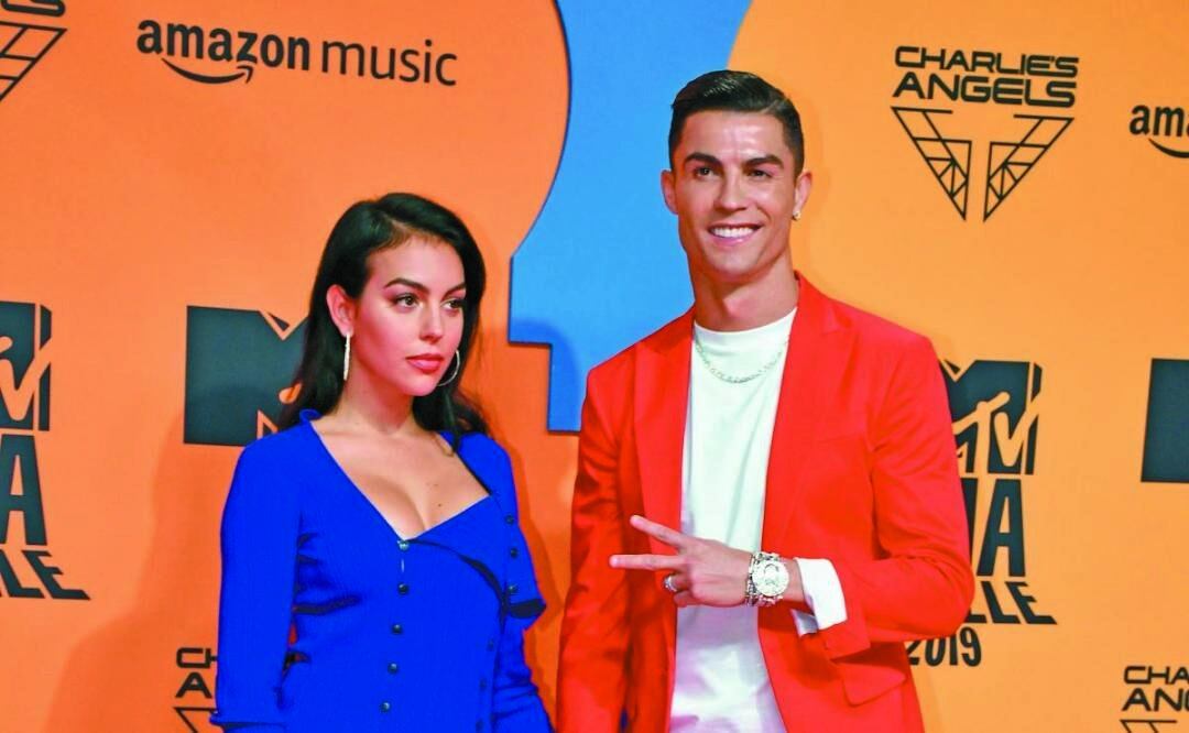 Georgina Rodríguez cura las penas de Cristiano Ronaldo con un impresionante Rolls-Royce