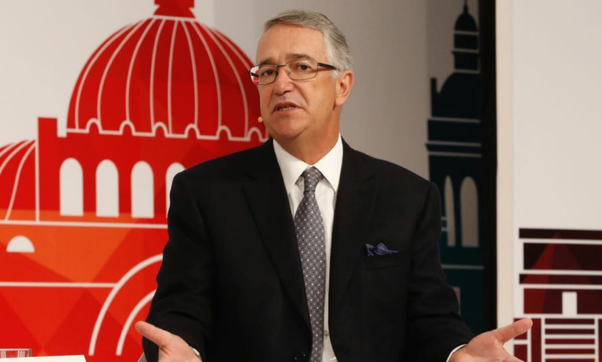 Ricardo Salinas Pliego, uno de los hombres más ricos de México, tiene Covid-19