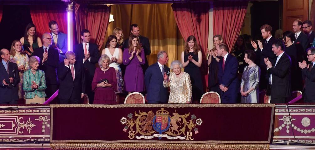 Asistente de Isabel II de Reino Unido da positivo por coronavirus 