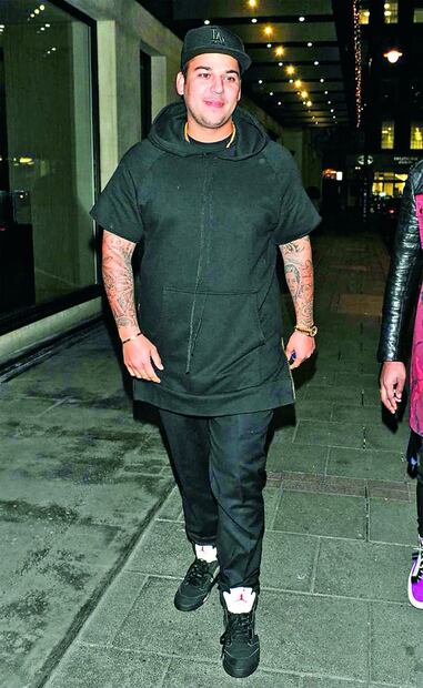 Rob Kardashian quiere la custodia total de su hija y acusa a Blac Chyna de gastar 600 dólares diarios en alcohol 