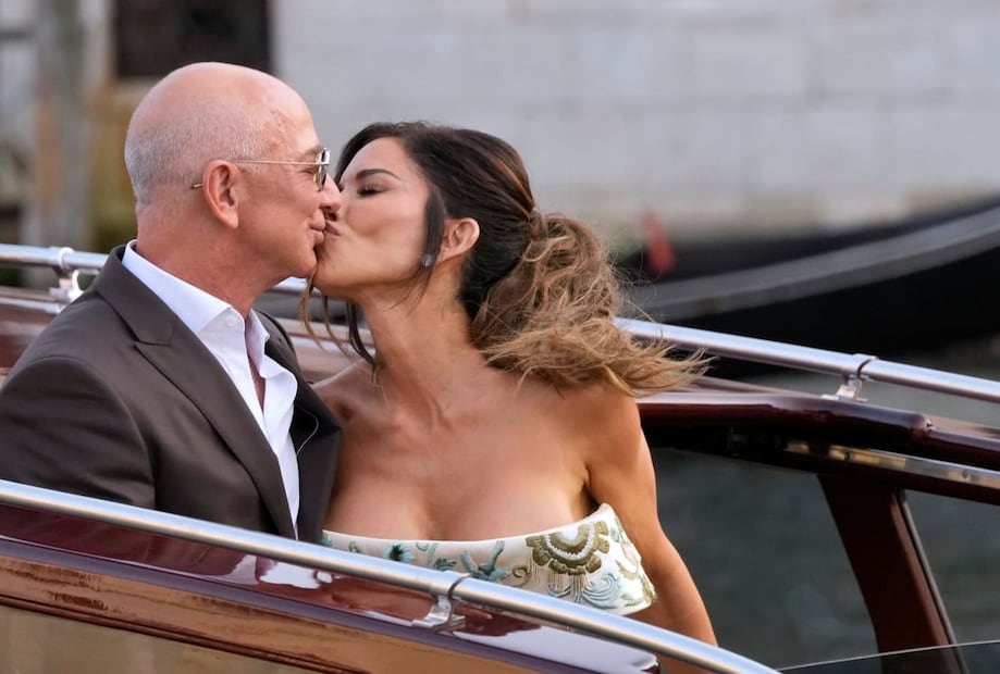 Jeff Bezos y Lauren Sánchez en Venecia / Foto: AP