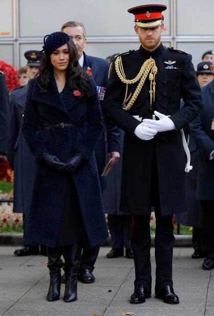 Róbale el look a Meghan Markle para tu cena de Navidad 