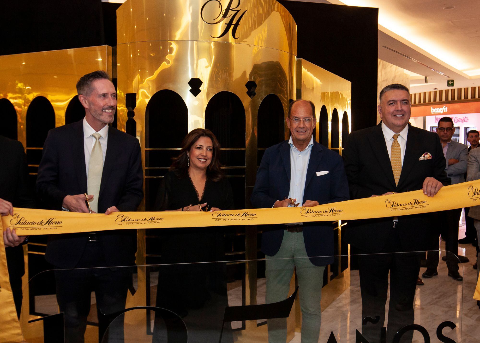 Werner Hirschi, Claudia Fabela, Juan Carlos Escribano y Rodrigo Flores. (Foto: Esteban Torreblanca para VIP)