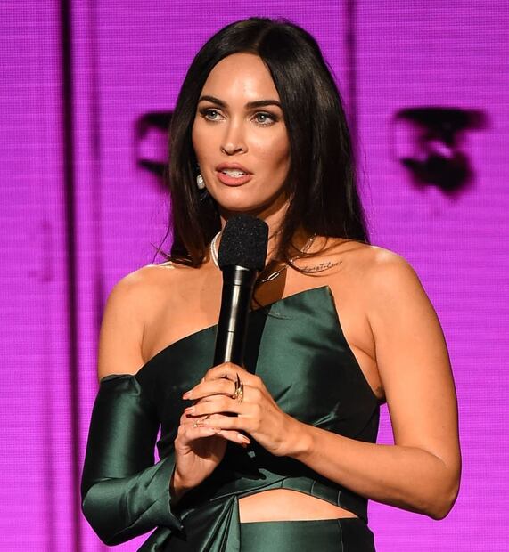 Megan Fox en los American Music Awards durante noviembre de 2020 / AFP