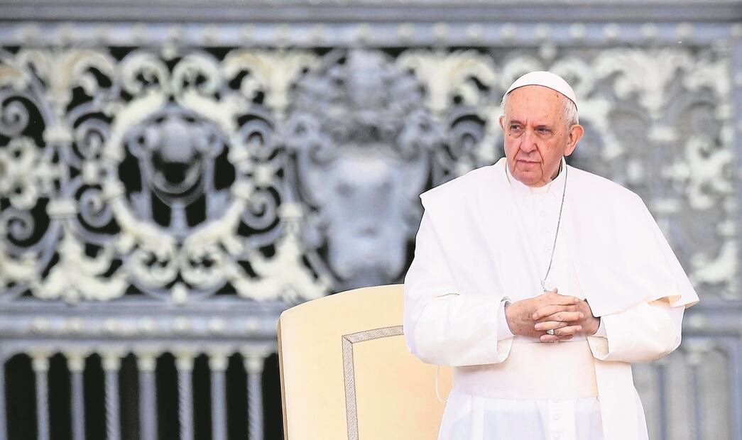 Por una "ligera indisposición" el papa Francisco cancela misa en Roma