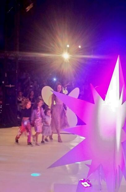El primer desfile de moda de Camila Sodi y su hija Fiona Luna