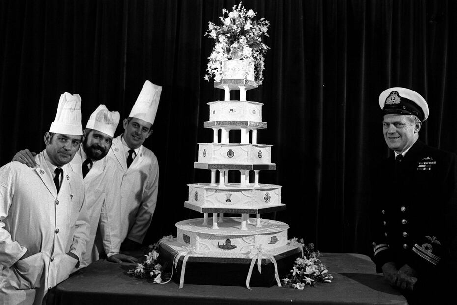 ¿Cómo han sido los pasteles en las bodas de la realeza británica?
