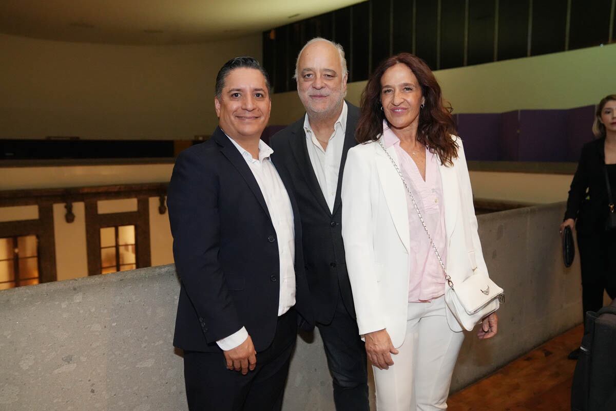 Zelik Yáñez, Mariana Braun y Fernando Pandal. (Foto: Héptor Arjona)