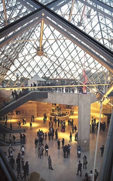 El Museo del Louvre sube casi medio millón de obras de arte a la web