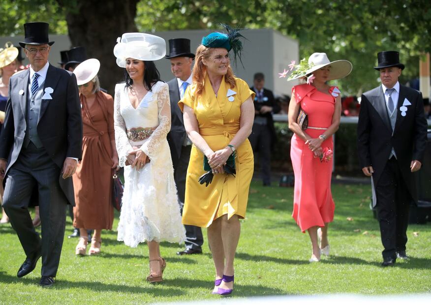 Ricardo Salinas Pliego en el Royal Ascot con los duques de York