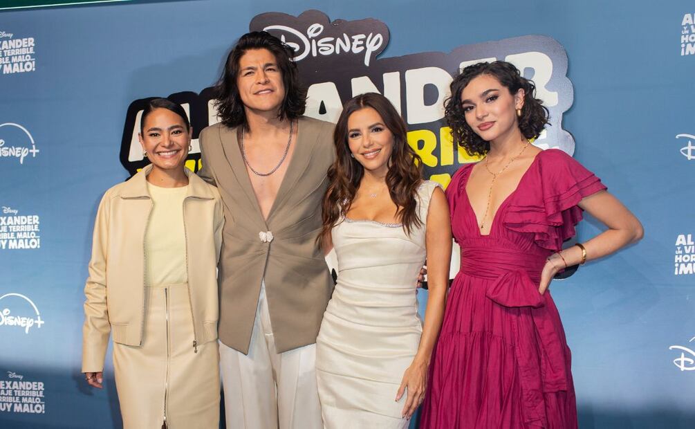 Mabel Cadena, Cristo Fernández, Eva Longoria y Paulina Chavez / Foto: Esteban Torreblanca