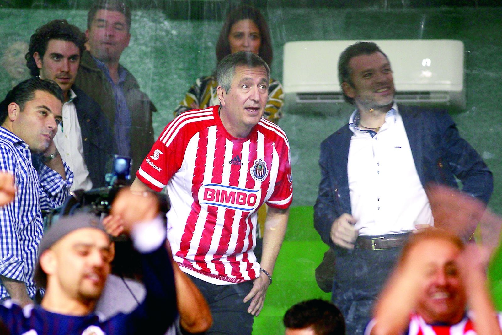 Jorge Vergara está con las Chivas y Emilio Azcárraga con el América ¿Quién ganará el próximo clásico? 